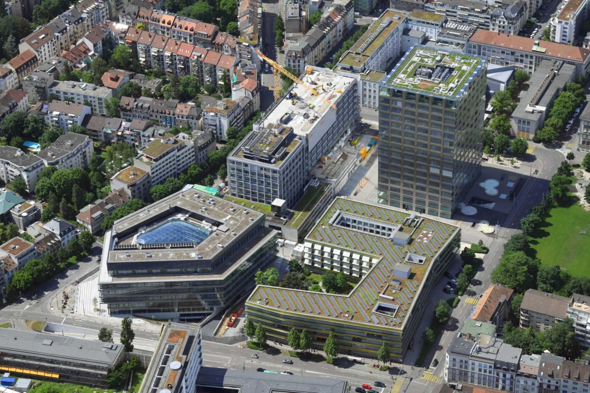 Biologia informatica ingegneria: dalla teoria matematica alle cellule del corpo umano, nelle ricerche all’interno dell’edificio BSS del Politecnico Federale di Zurigo a Basilea