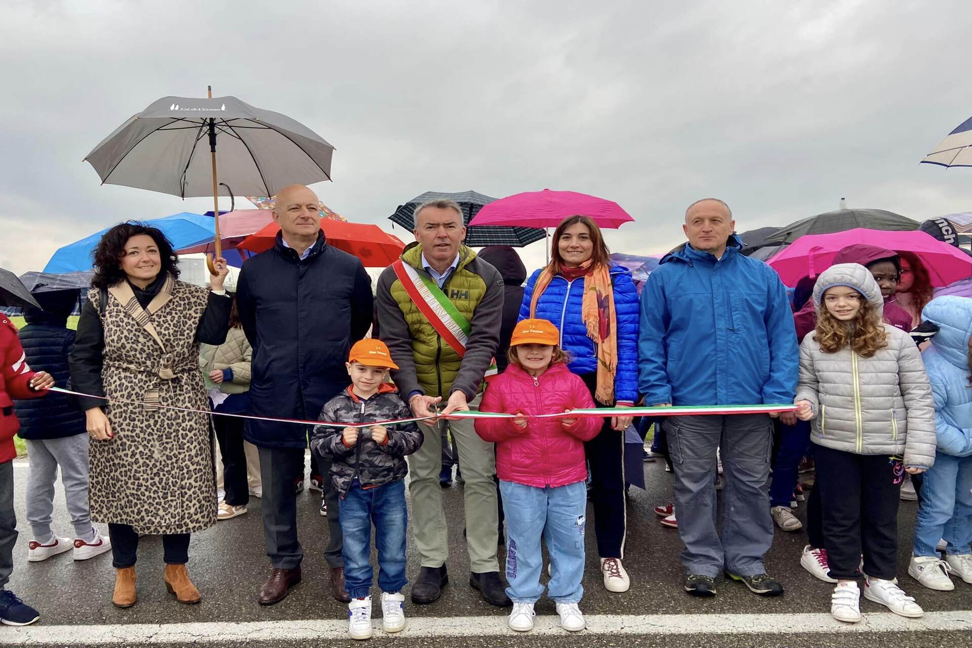 Riforestazione urbana: due nuovi boschi periurbani, per 1084 tra alberi e arbusti e 9.000 metri quadrati di superficie, sono stati inaugurati a Sissa Trecasali (Parma)