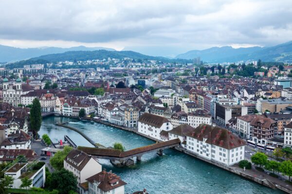 A Lucerna il primo comitato etico svizzero per i progetti Smart City