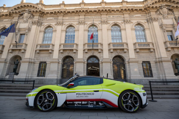 Alla 1000 Miglia un’auto a guida autonoma del Politecnico di Milano