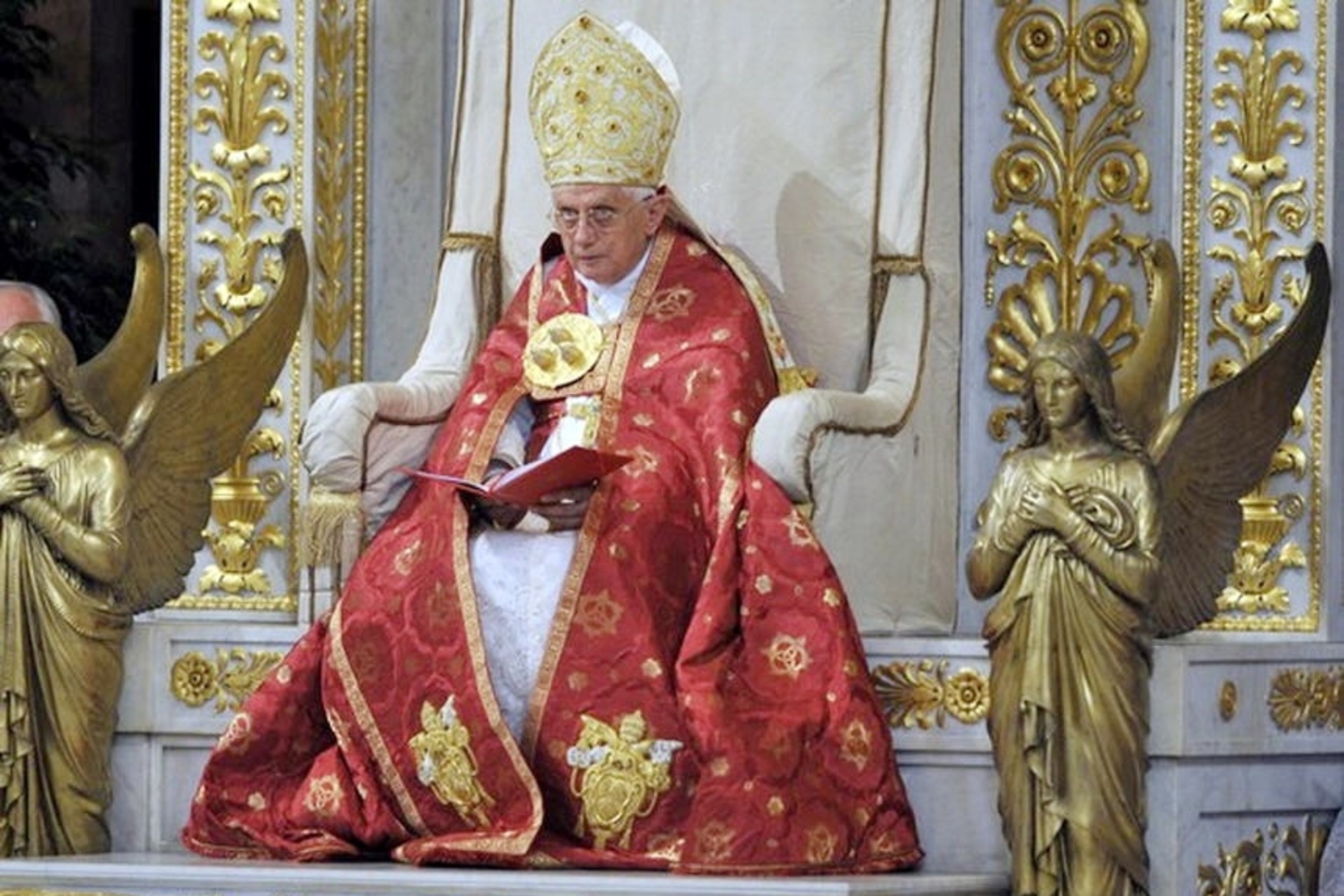 Benedetto e il primato della ragionevolezza sui dogmi della ragione