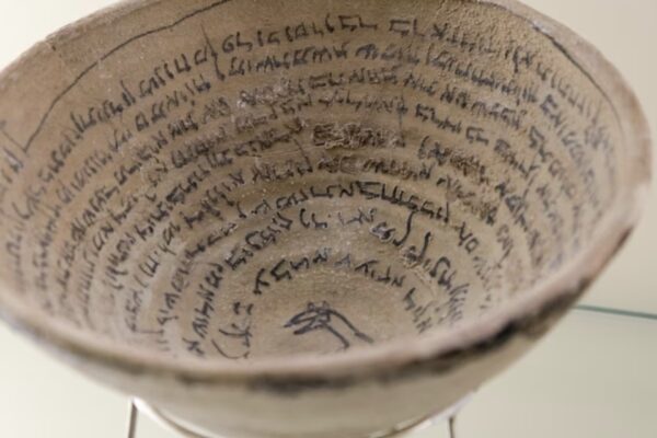 È l’alba dell’AI nella traduzione dell’antica scrittura cuneiforme