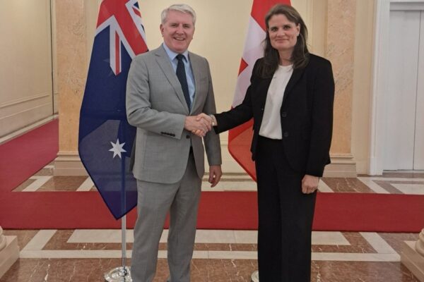 Formazione e ricerca nel destino comune di Berna e Canberra