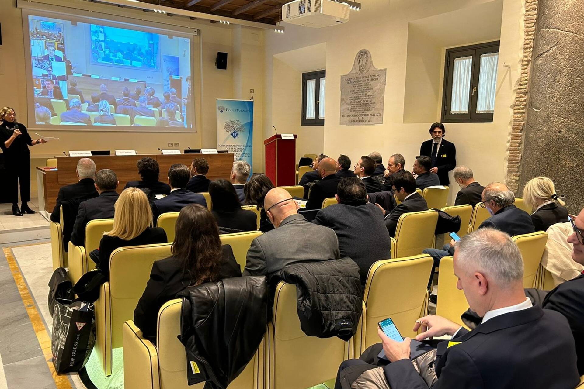 Paziente al centro: Sala ISMA a Roma