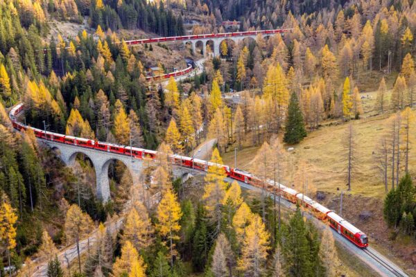 È grigionese il treno a scartamento ridotto più lungo del mondo