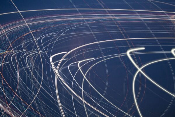 Internet svizzera 8 volte più veloce nel servizio universale