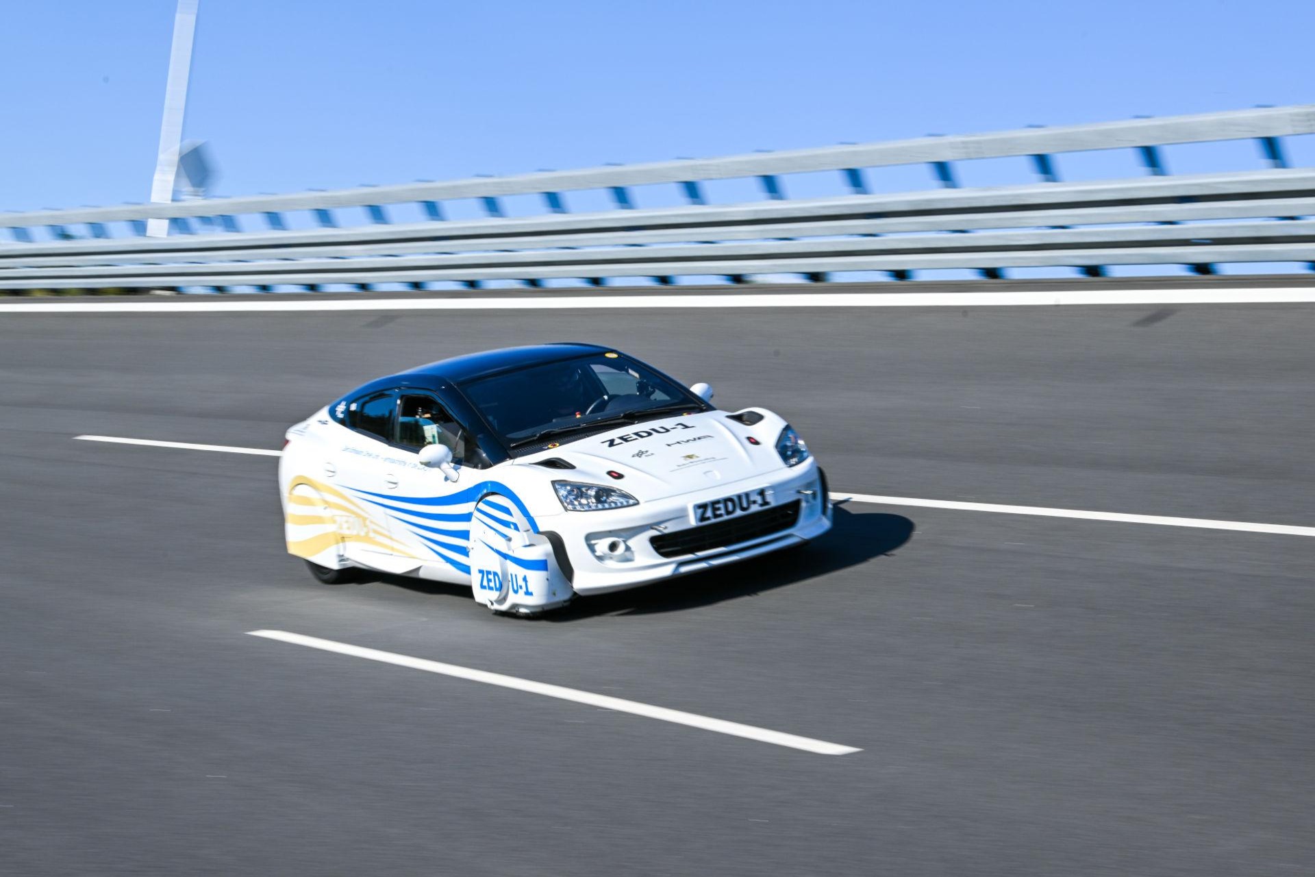È il prototipo ZEDU-1 la sola automobile al mondo a emissioni zero
