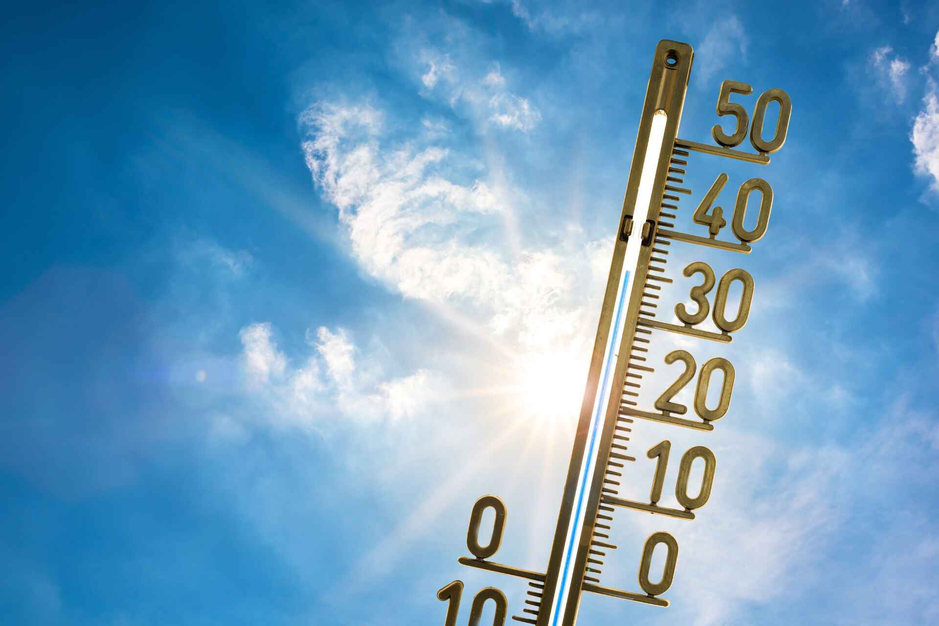 Perché la digestione rallenta con il caldo? Alcuni rimedi innovativi...