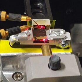 Rivelatori a infrarossi miniaturizzati per l’integrazione su chip