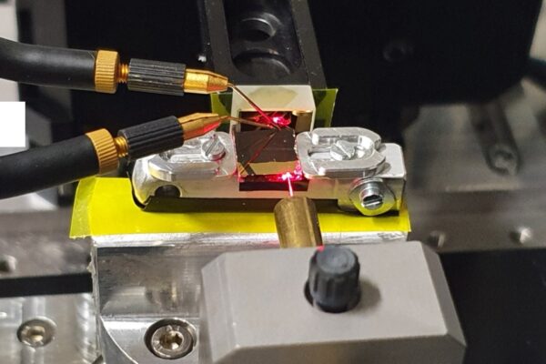 Rivelatori a infrarossi miniaturizzati per l’integrazione su chip