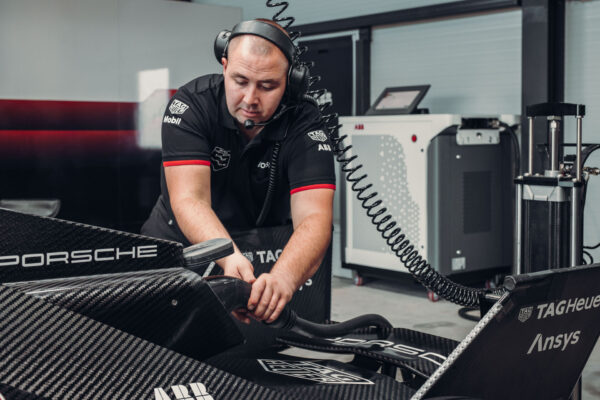 Van ABB voor Formule E de meest innovatieve mobiele oplader