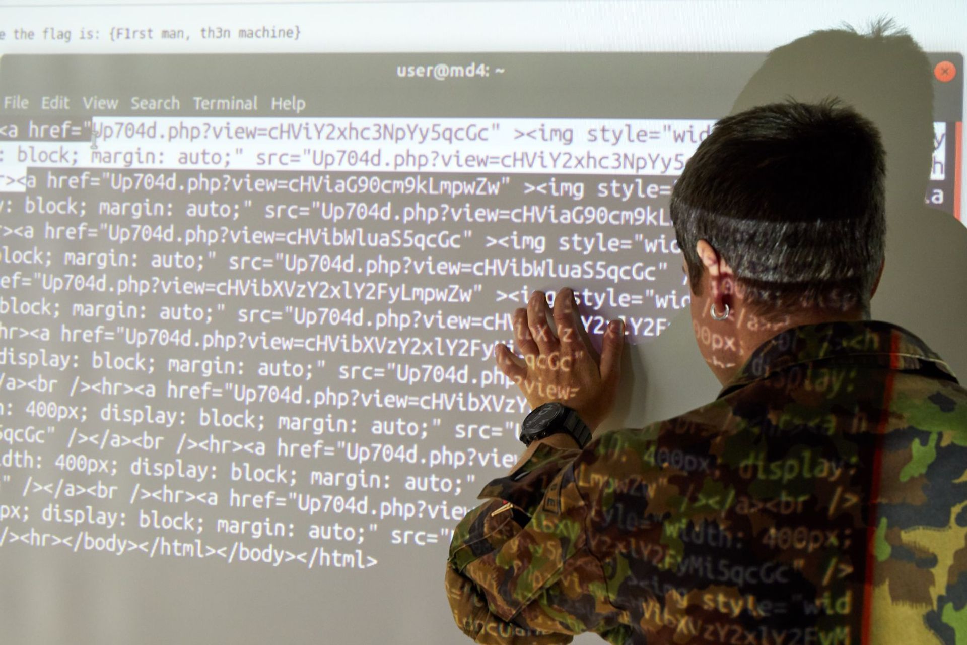 L’Esercito Svizzero ha digitalizzato i pagamenti alle truppe