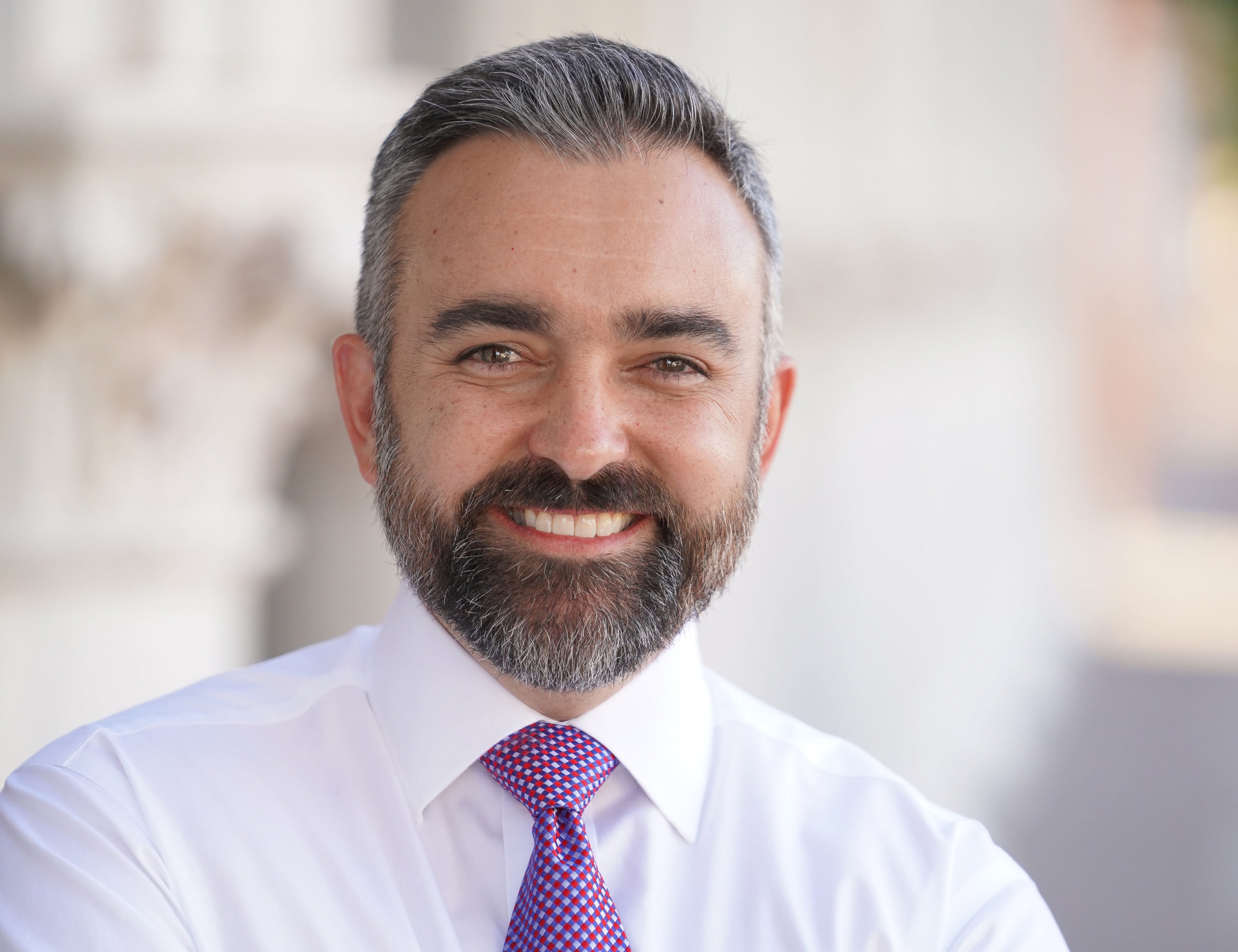 Social dispotico: Raúl Torrez è il Procuratore Generale del New Mexico