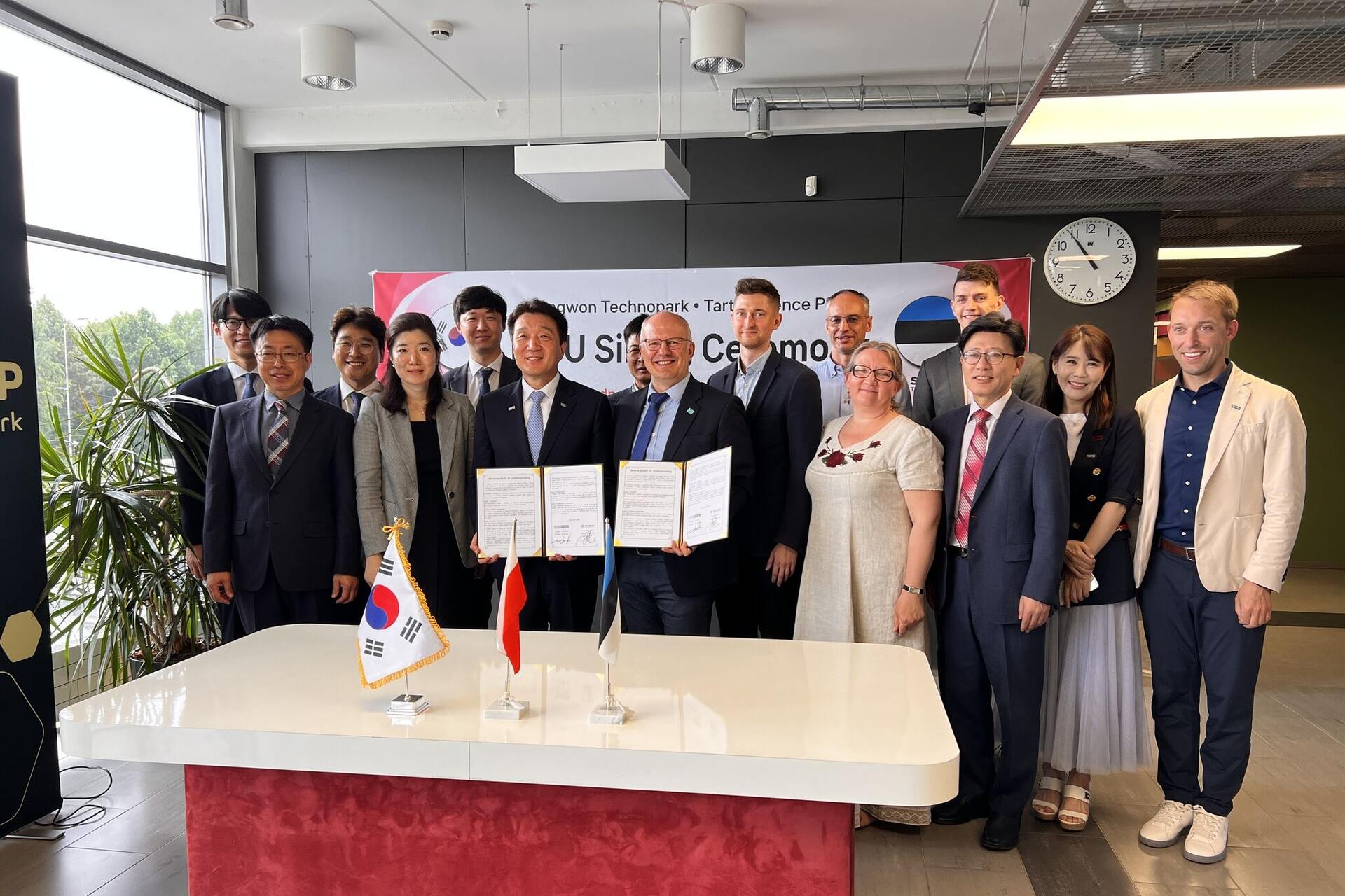 Estonia e Corea del Sud: accordo fra Hur Jang-Hyun e Andrus Kurvits