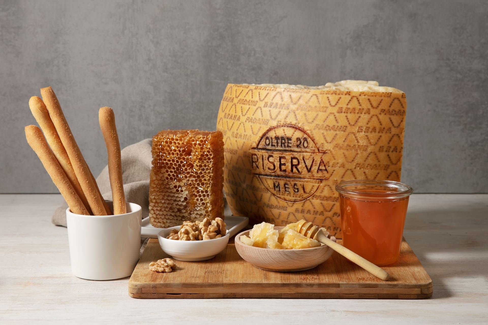 Grana Padano e vini: storia di un matrimonio elettivo