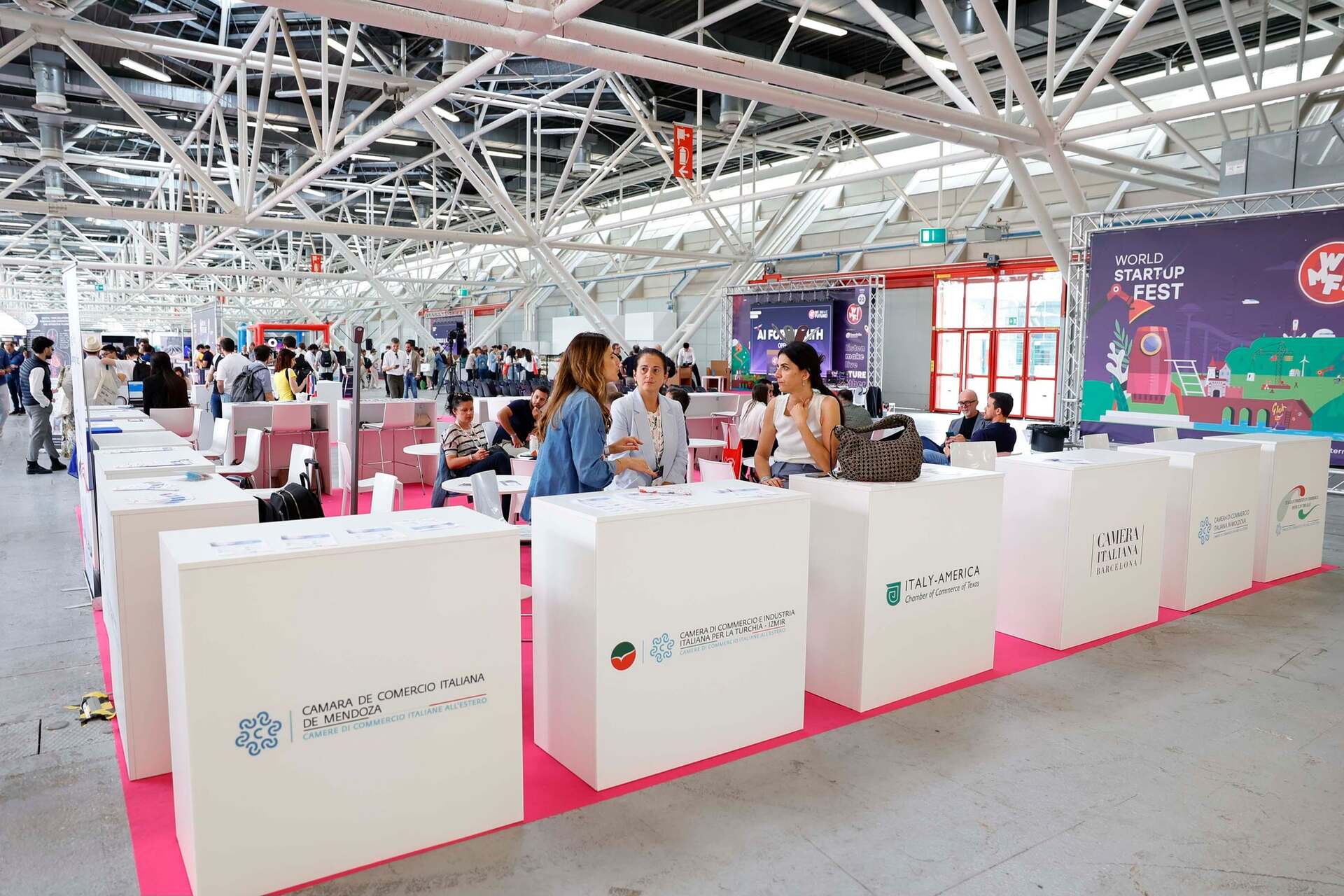 We Make Future: anche Assocamerestero
