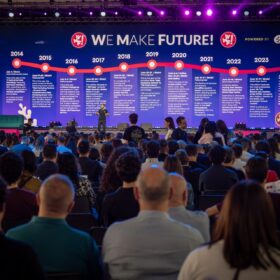 “We Make Future” 2024: quando l’avvenire è in scena a Bologna