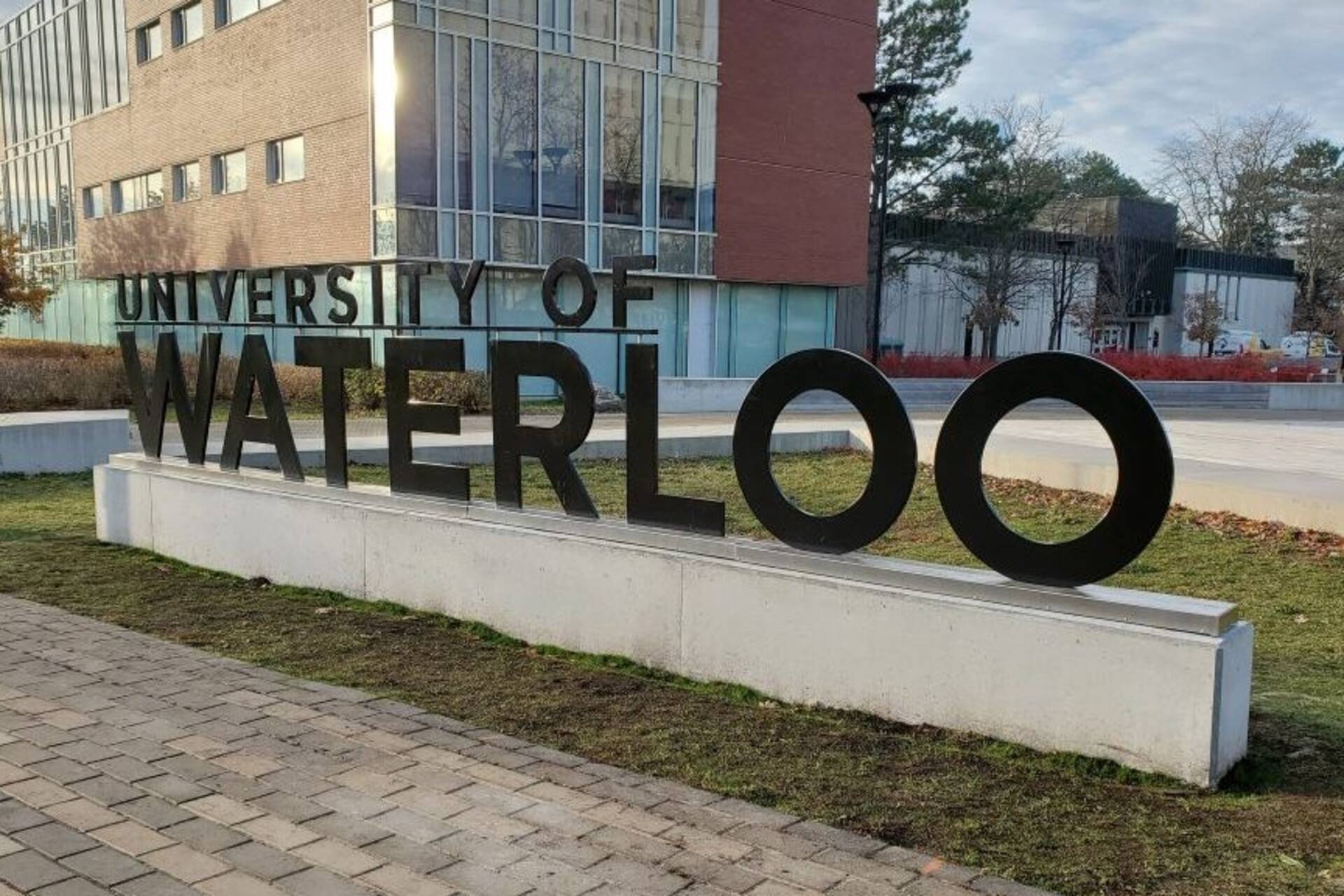 Futuristico ospedale; l'Università di Waterloo in Canada
