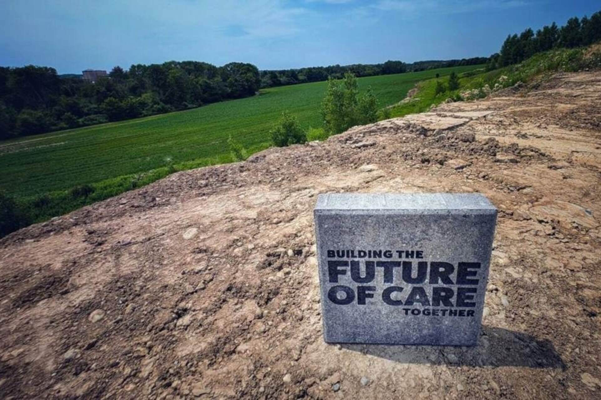 Futuristico ospedale; la prima pietra del Parco R+T