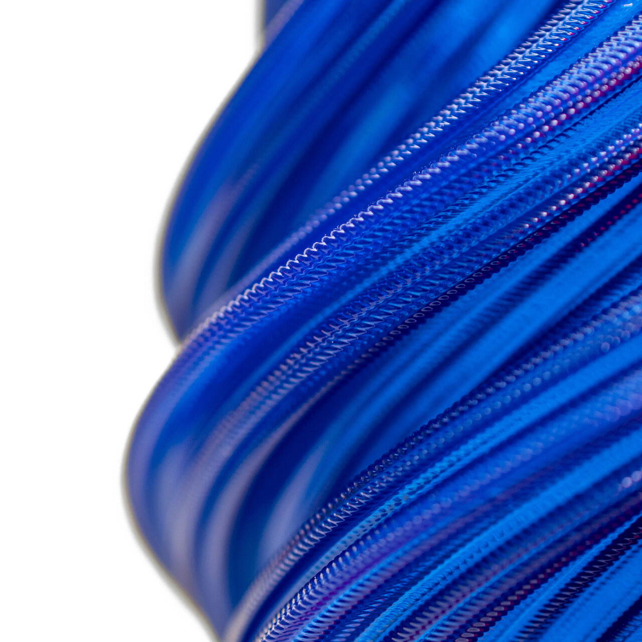 Prusa Research: un esempio in blu dei filamenti utili al processo di stampa tridimensionale svecchiato dall'azienda ceca