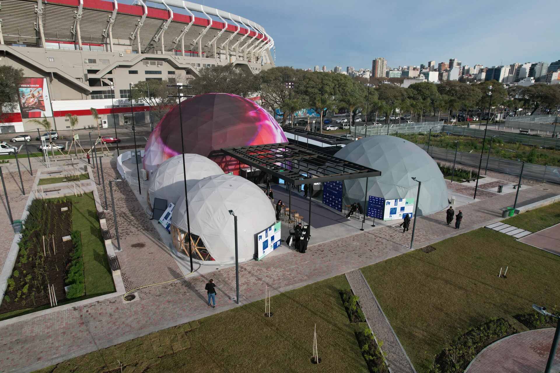 Parque de Innovación: una tensostruttura temporanea presso lo stadio del River Plate