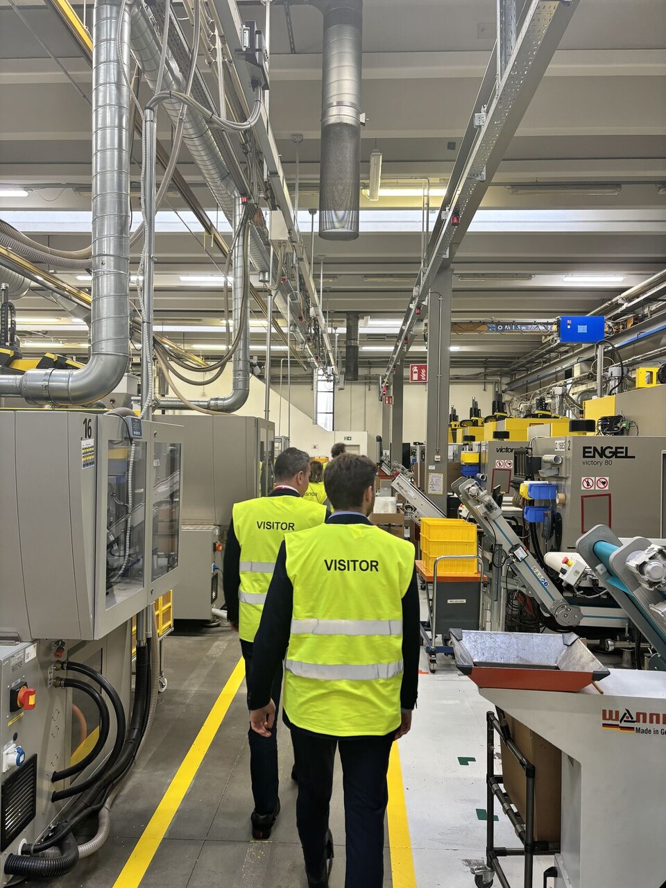Swiss InnovationTour: visita alla avanzatissima ditta Interroll di Sant'Antonino