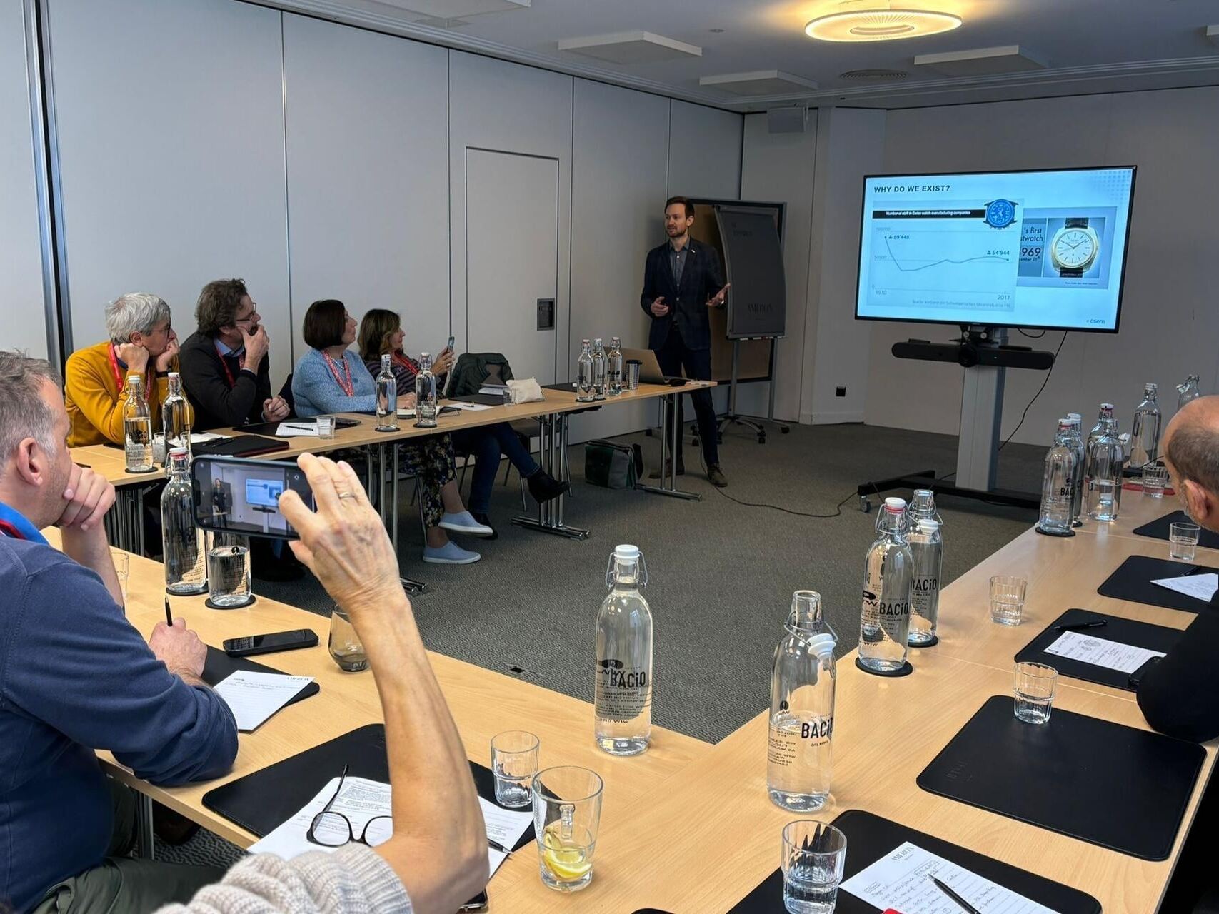 Swiss InnovationTour: lo Swiss Center for Electronics and Microtechnology spiegato da Francesco Crivelli