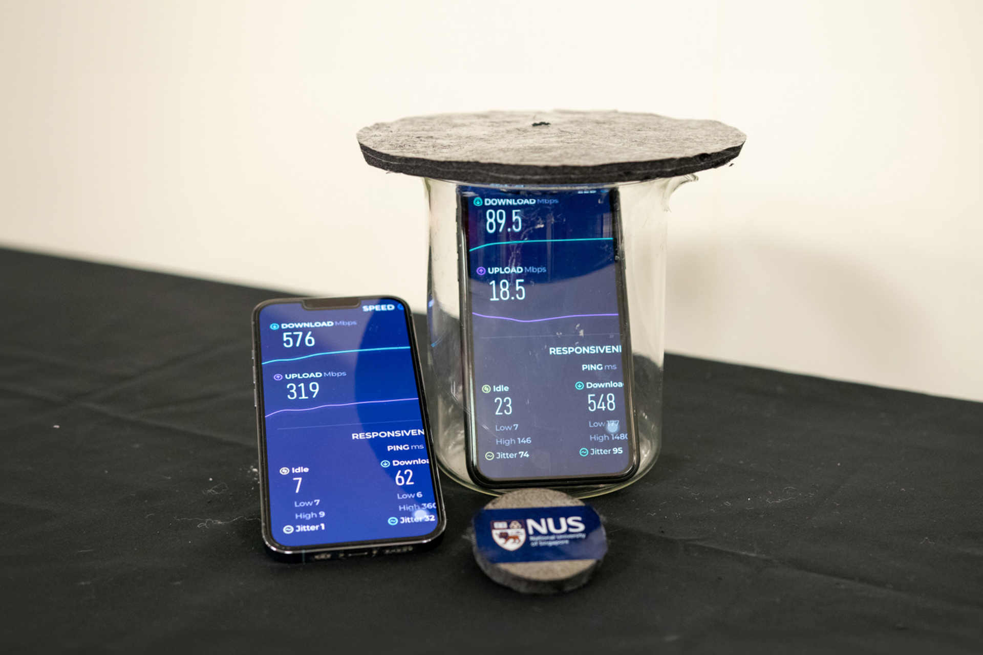 Gli aerogel possono assorbire il 90% delle onde elettromagnetiche