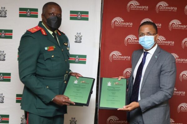 A Gaborone unità d’intenti fra esercito e parco dell’innovazione