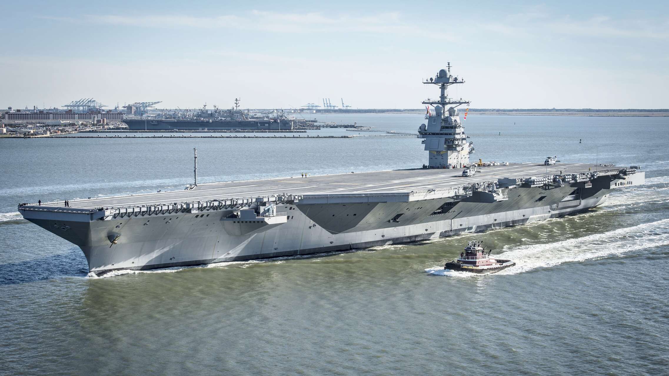 Portaerei: la classe “Gerald R. Ford”, conosciuta in ambito militare con il nome di “progetto CVN 21”, è una nuova linea di supernavi a propulsione nucleare