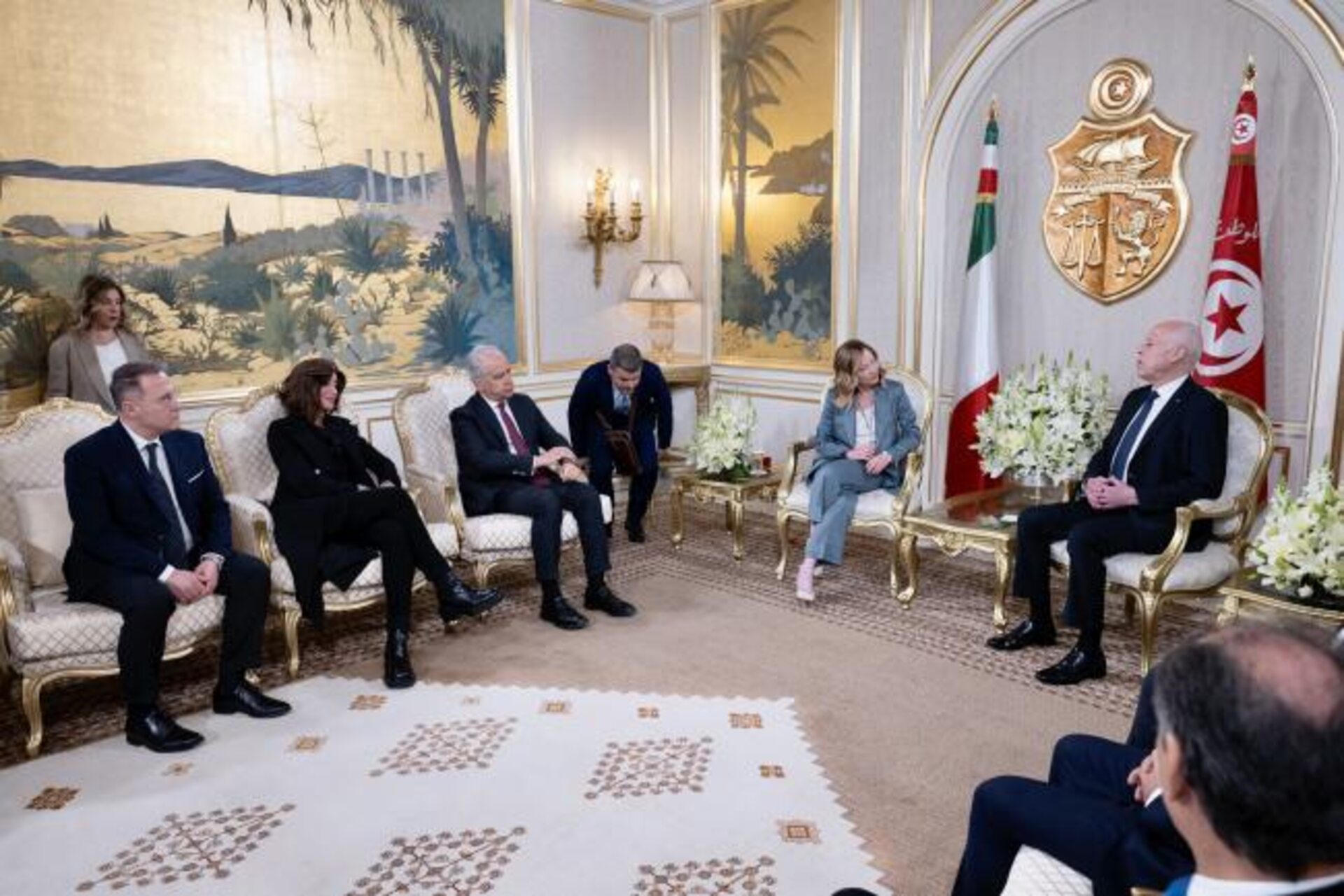 Italia e Tunisia: colloqui al vertice fra Giorgia Meloni e Kaïs Saïed