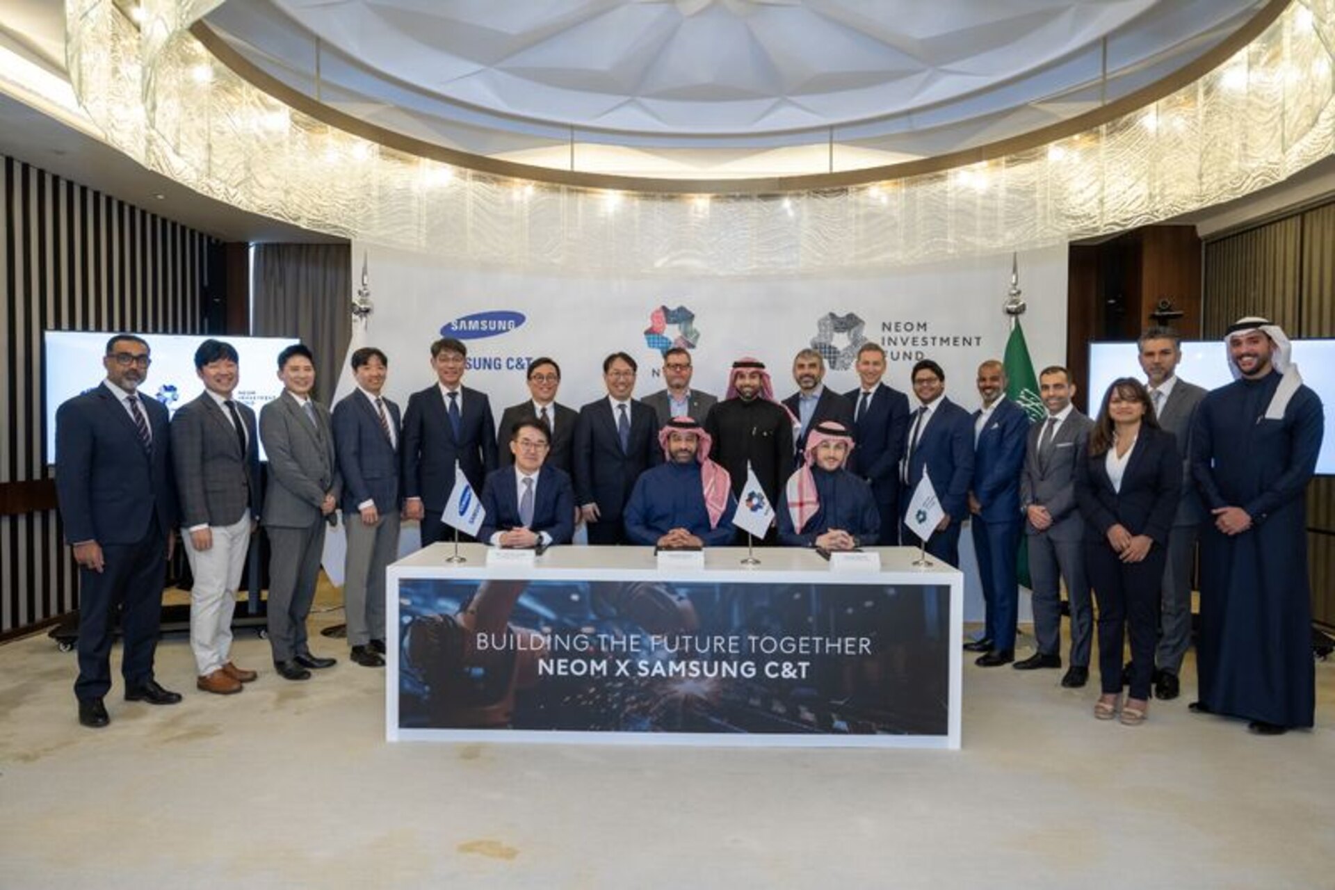 NEOM e Samsung: la collaborazione fra coreani e arabi prevederà la creazione di oltre 2.000 posti di lavoro qualificati nella regione del Mar Rosso
