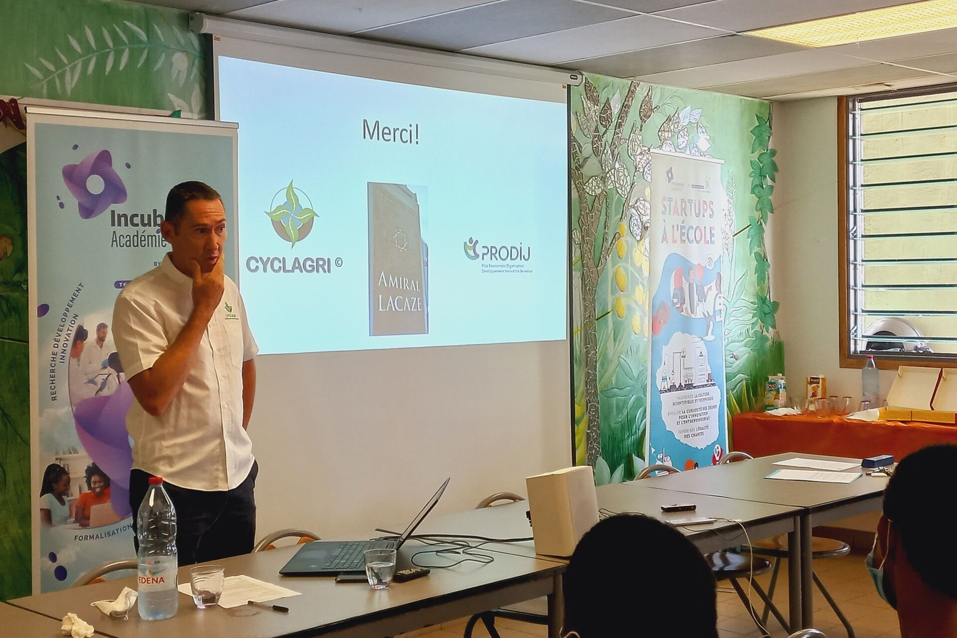 Startup a scuola: sull'Isola della Riunione nell’Oceano Indiano un’iniziativa promuove l'innovazione nell'istruzione pubblica e l’impegno dei giovanissimi francesi