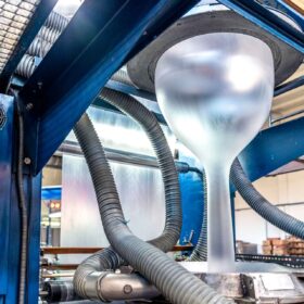 Plastica: il materiale che evolve con noi per un futuro rigenerativo