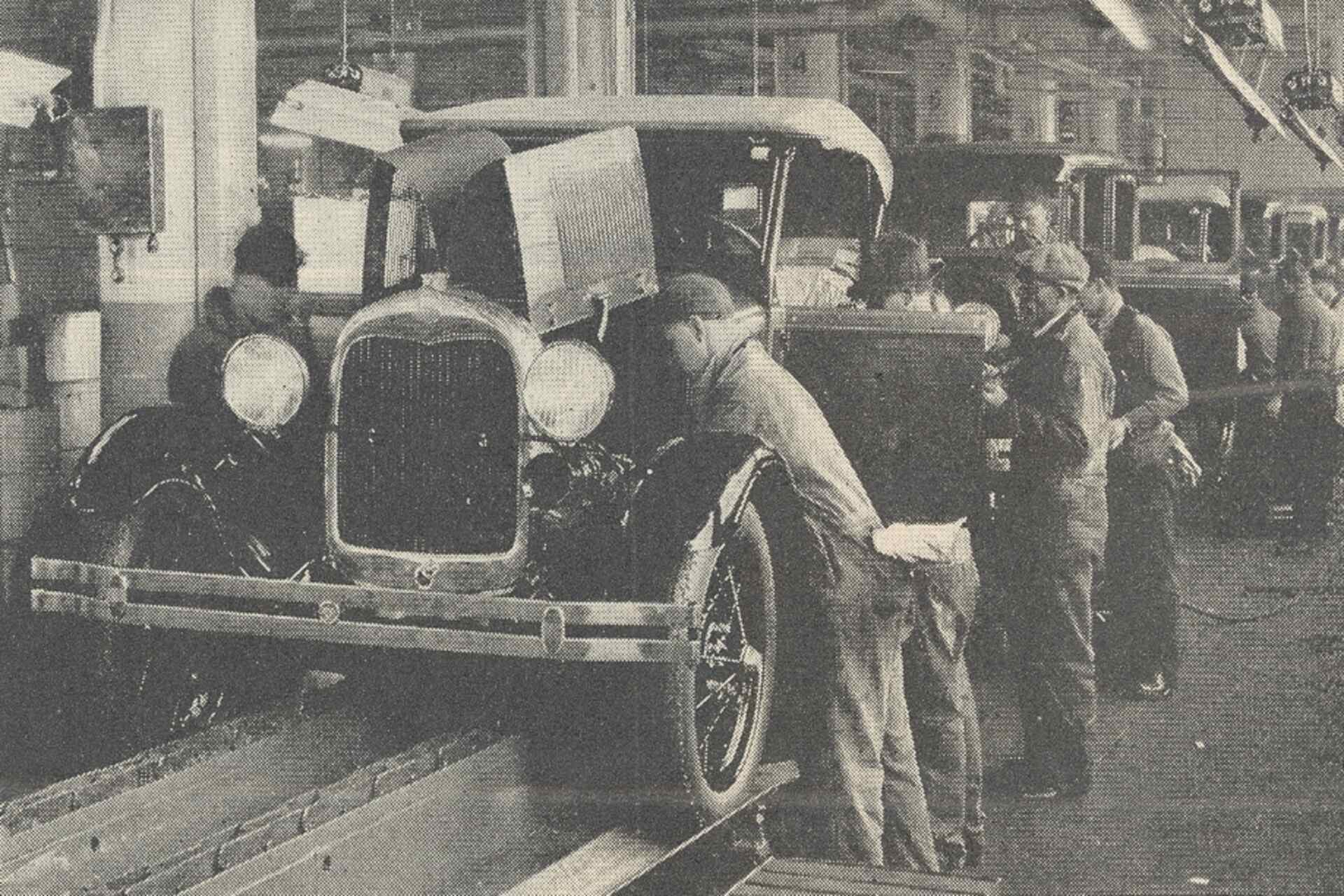 Sistema produttivo: gli operai della Ford negli USA