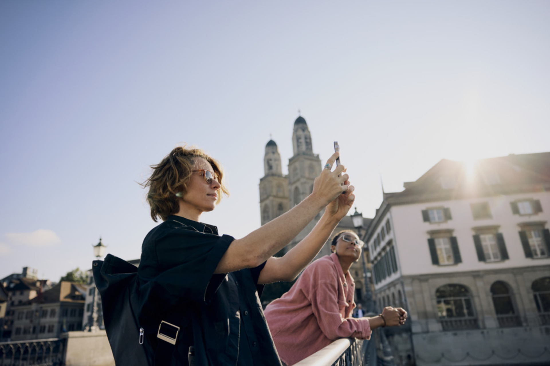 AI Local Guides: i turisti utilizzano l'App" per esplorare autonomamente le città svizzere