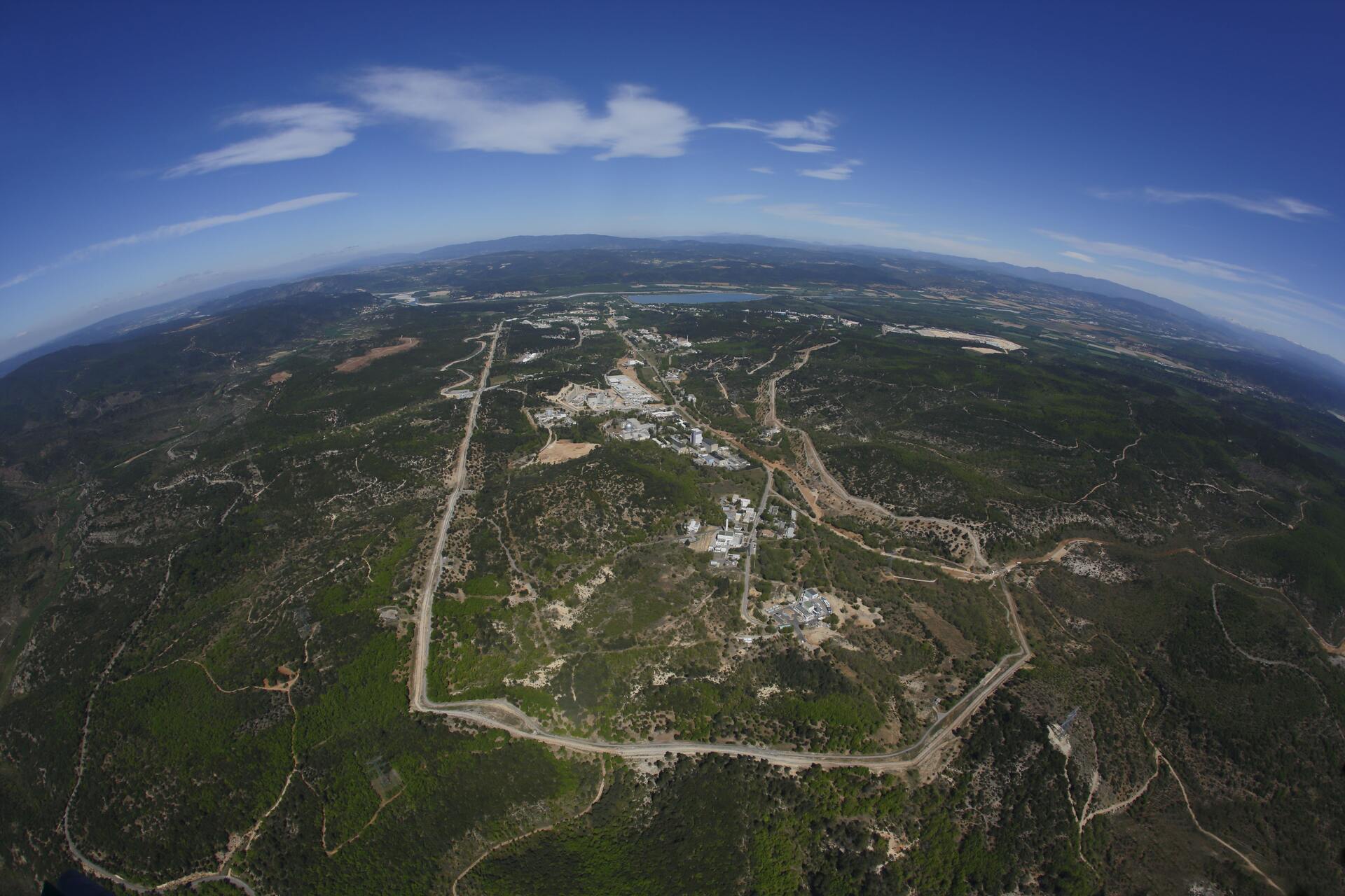Plasma: il centro di ricerca del Commissariat à l'Énergie Atomique in Provenza