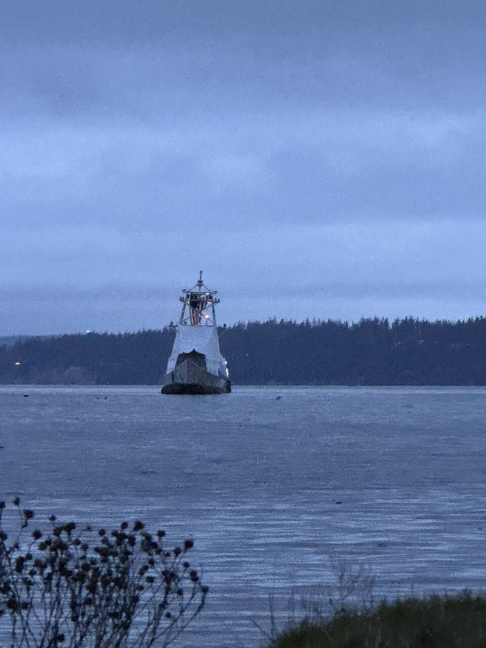 USX-1 Defiant: al debutto la nave da guerra statunitense senza equipaggio della DARPA