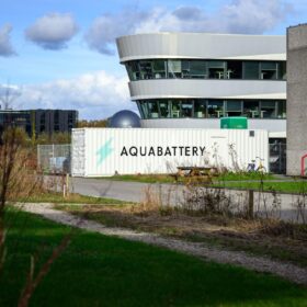 Un’innovativa batteria a flusso redox: sostenibilità energetica a Delft