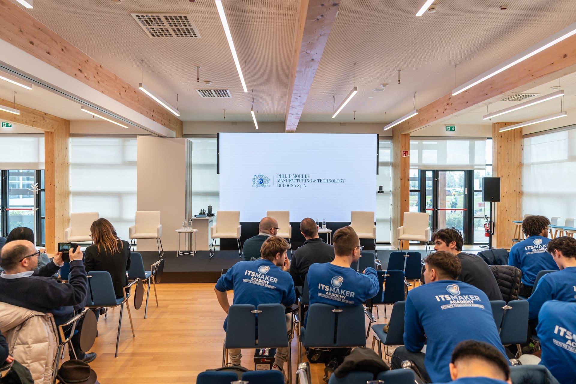 Dalle competenze STEM all’industria: il modello di Philip Morris