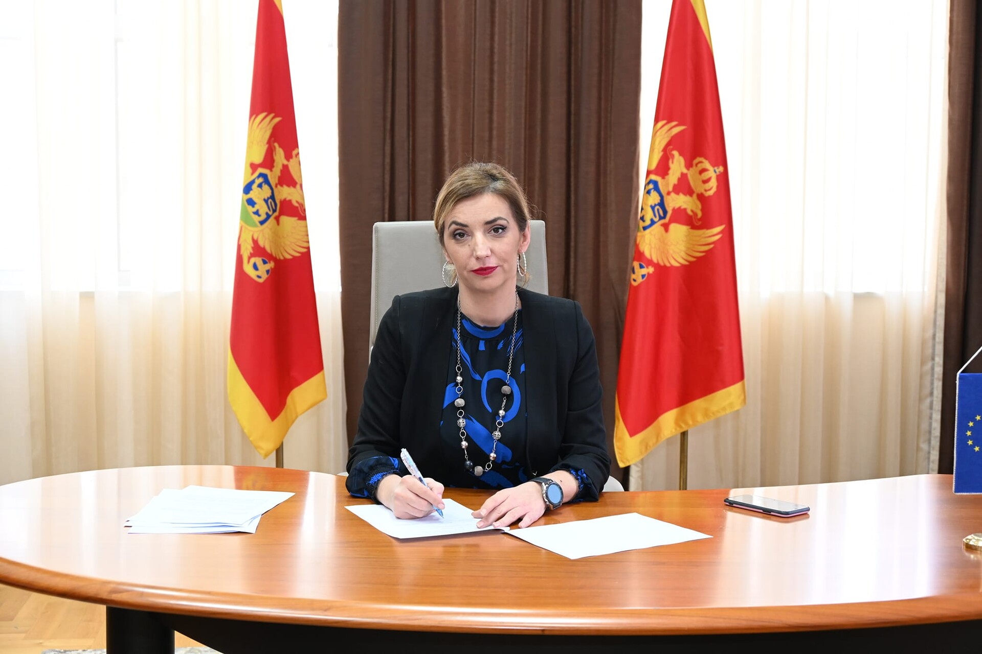 Montenegro: la Ministra dell'istruzione, Anđela Jakšić-Stojanović, è molto felice