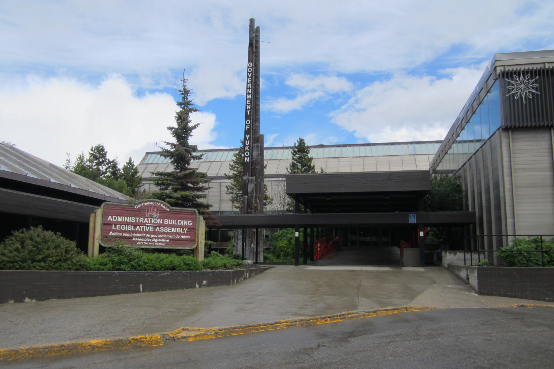 Yukon: la sede del Governo territoriale a Whitehorse