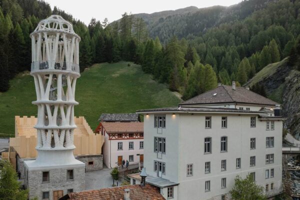 La rinascita di Mulegns attraverso una torre stampata in 3D