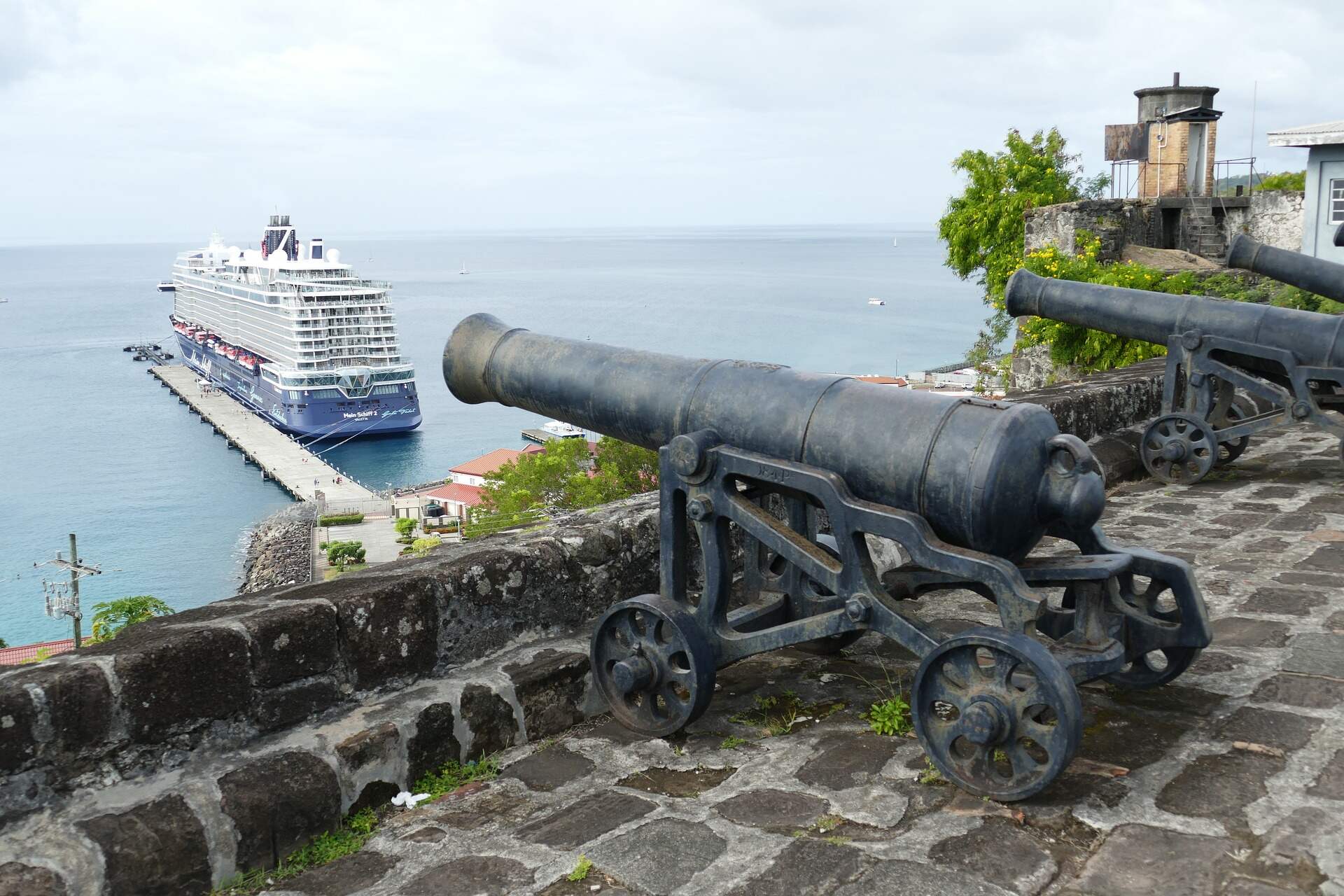 Smart Grenada: la Nazione caraibica punta su tecnologia e formazione per costruire un avvenire più green e sostenibile, trasformando ogni settore della società