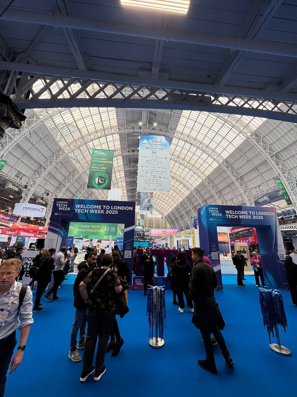 London Tech Week: arte, design e scienza si incontrano in installazioni immersive che rendono tangibili i biodati e facilitano la comprensione dei processi vitali e delle emozioni