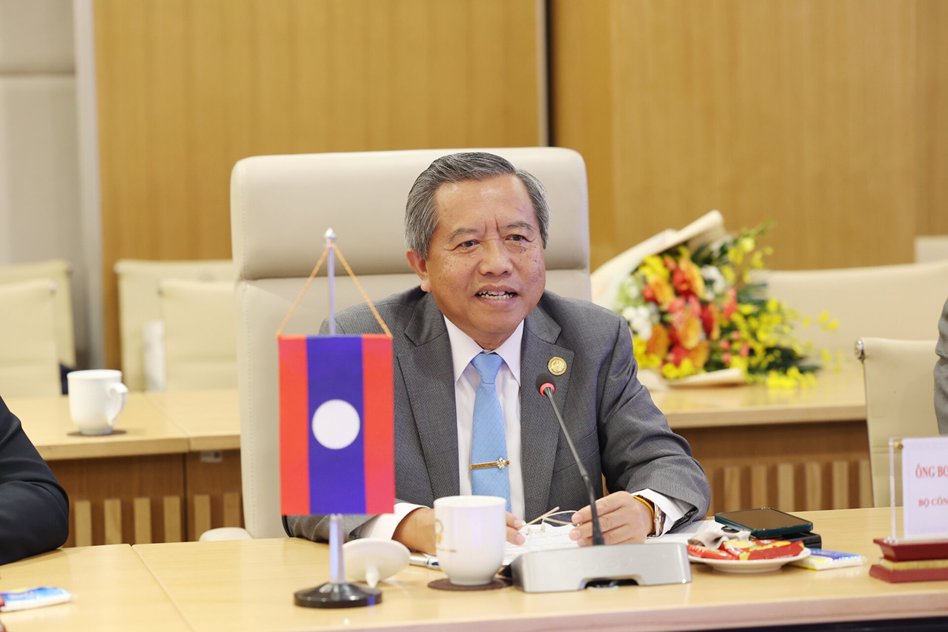 Innovazione in Laos: il Governo punta sulla digitalizzazione dei servizi, start-up locali e smart villages per ridurre il divario tecnologico e stimolare nuove opportunità economiche