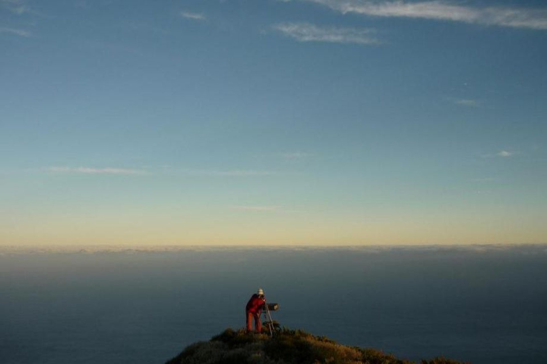 Tristan da Cunha: arcipelago remoto dell’Atlantico che guida la protezione marina globale grazie a tecnologie satellitari, sorveglianza AIS e cooperazione internazionale