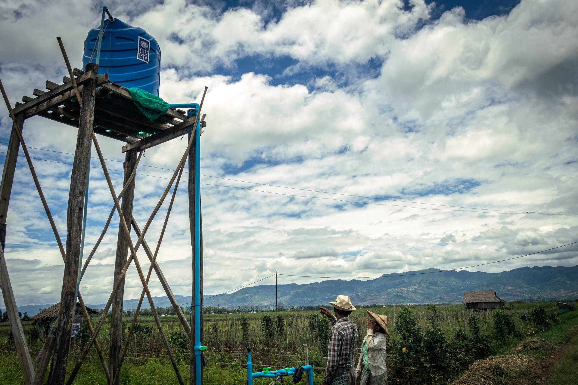 Shan: l’introduzione di sistemi a energia rinnovabile nei villaggi remoti favorisce l’autosufficienza, migliora i raccolti e rafforza la resilienza delle famiglie agricole