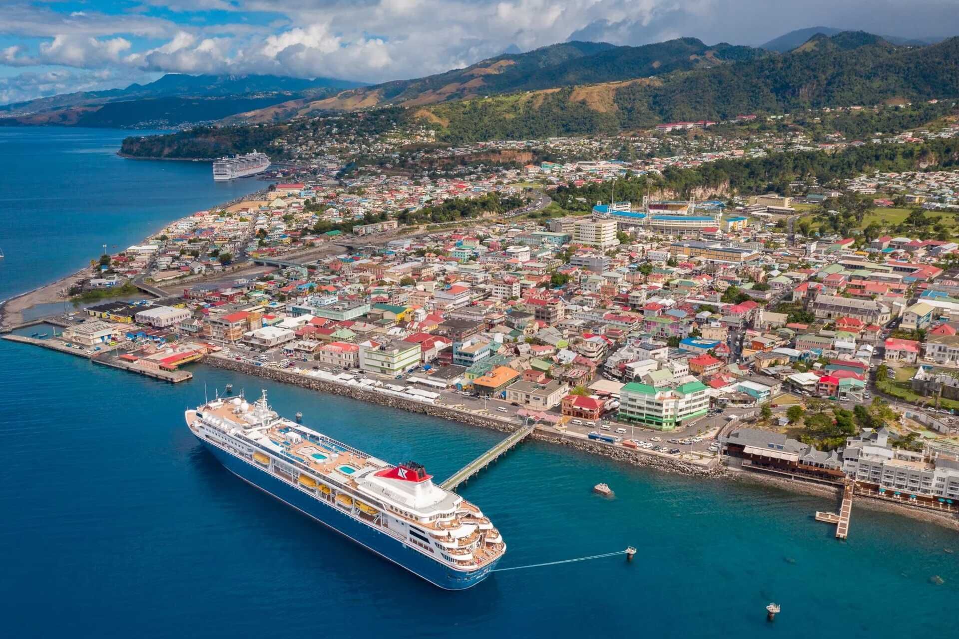 Dominica: il Digital Agriculture Innovation Hub, realizzato con il supporto della FAO, offre strumenti tecnologici e formazione per trasformare l'agricoltura tradizionale in un modello sostenibile, efficiente e adattabile al clima