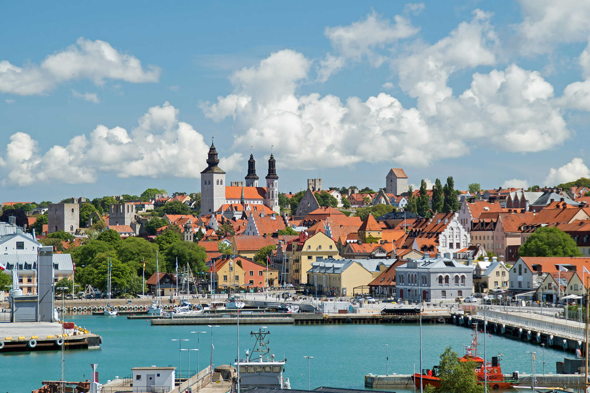 Gotland: protagonista di un piano strategico decennale, punta a diventare un punto di riferimento per l’industria videoludica nordica attraverso eventi, fondi mirati e collaborazioni tra istituzioni, imprese e università